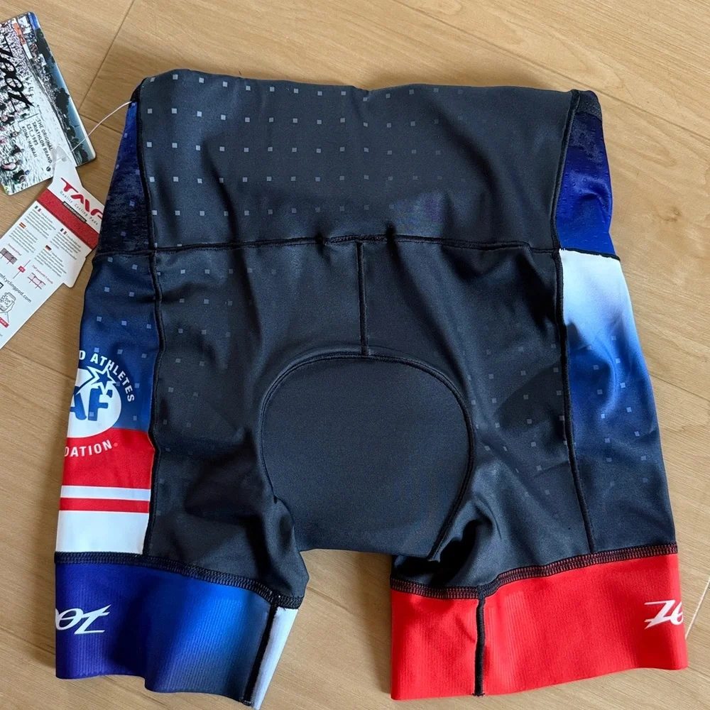 ZOOT WOMENS CYCLING BIKING 6” TRI SHORTS SIDE POCKETS SLIP ON SIZE SMALL NWT